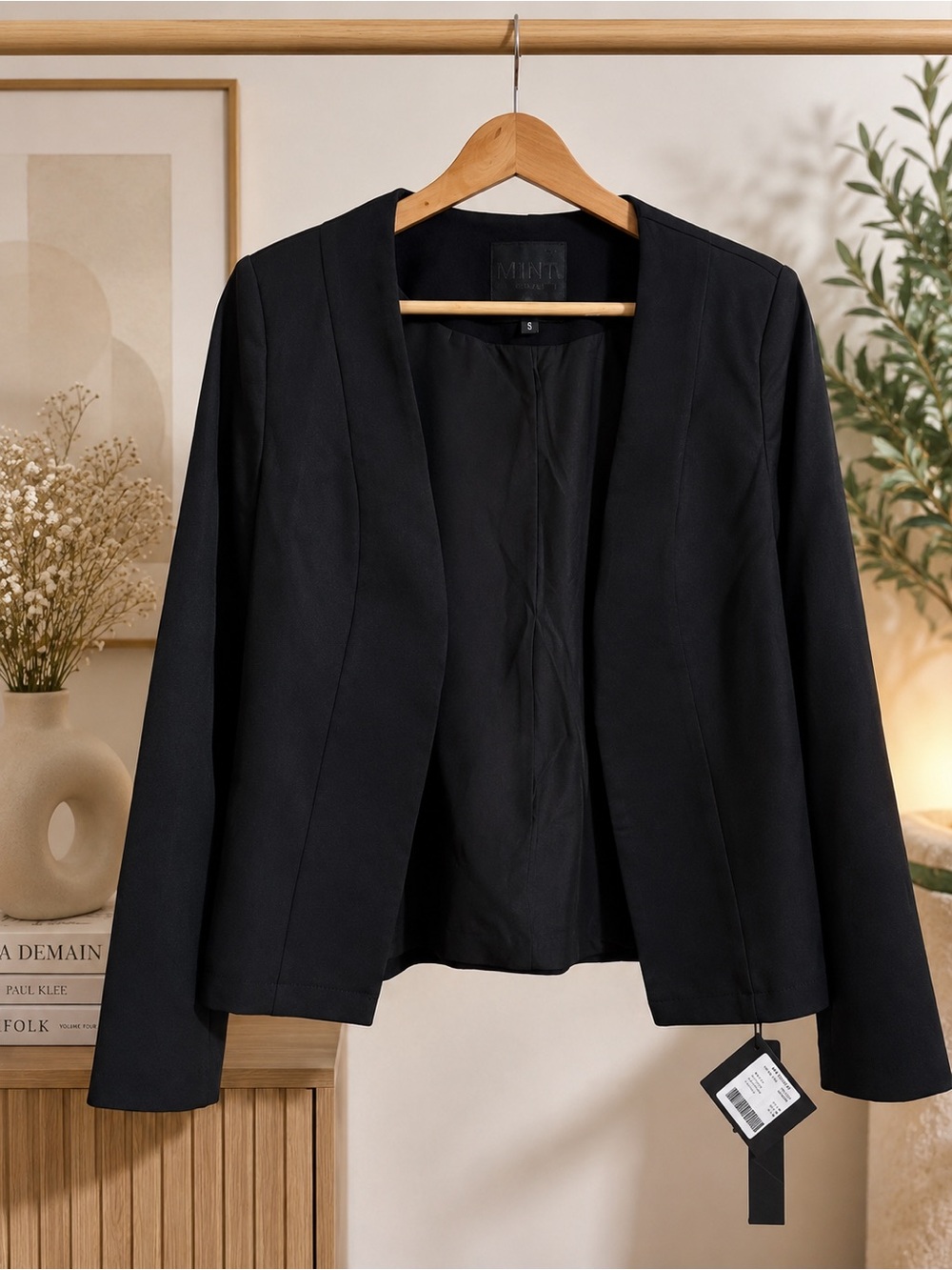 Mint Black Open-Front Women's Blazer
